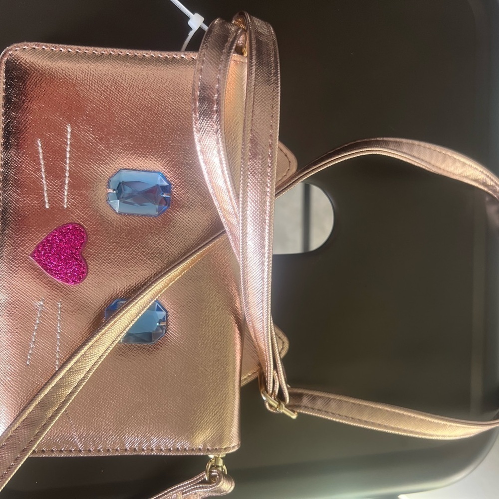 Betsey Johnson Rose Gold Cat Face Crossbody Bag - Picture 3 of 7